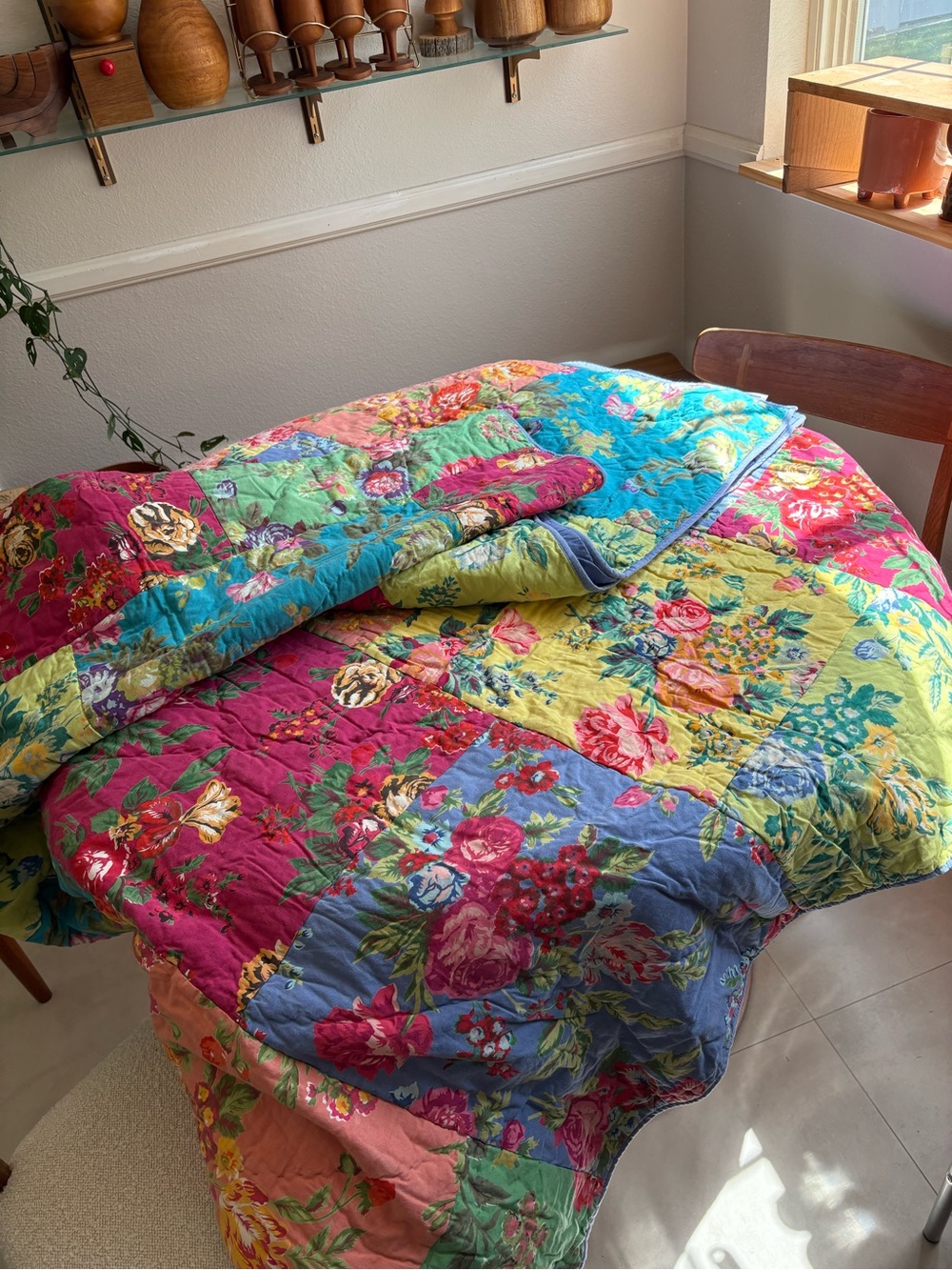 The Company Store king size patchwork quilt - Picture 7 of 12